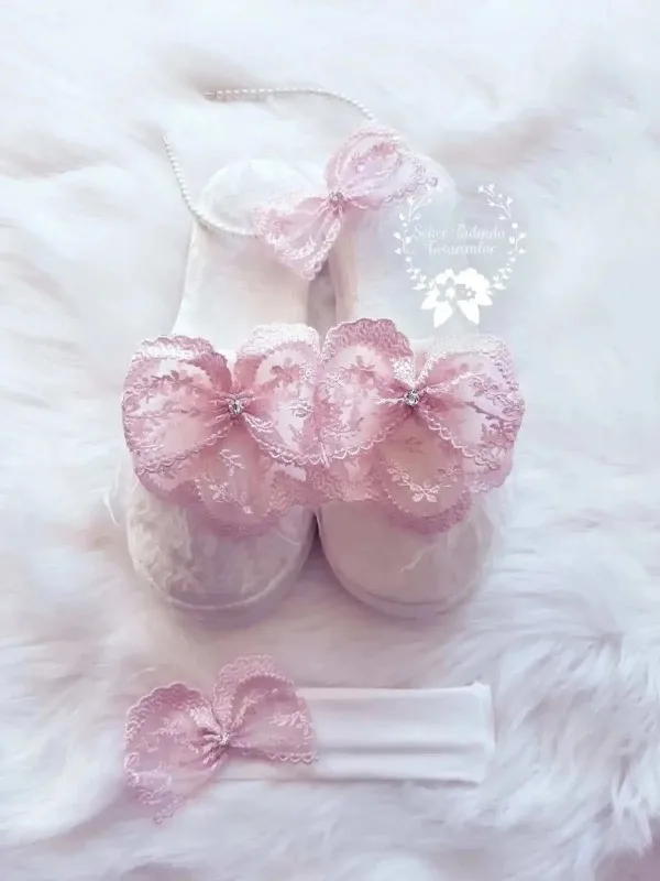 Pudra Güpür Detaylı Taç Terlik Bant Seti