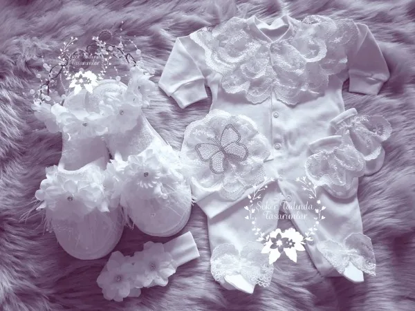 Beyaz Güpür Detaylı Hastane Çıkış Seti