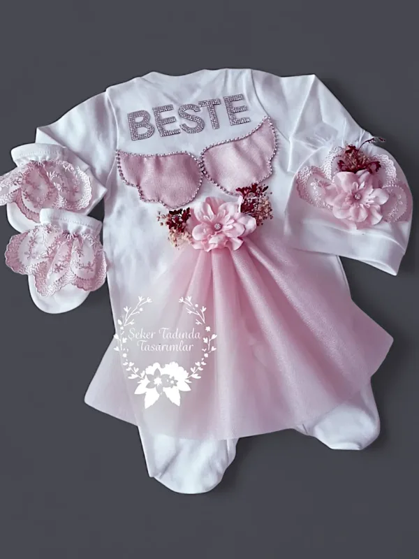 Pudra Tütülü Kız Bebek Tulum Seti