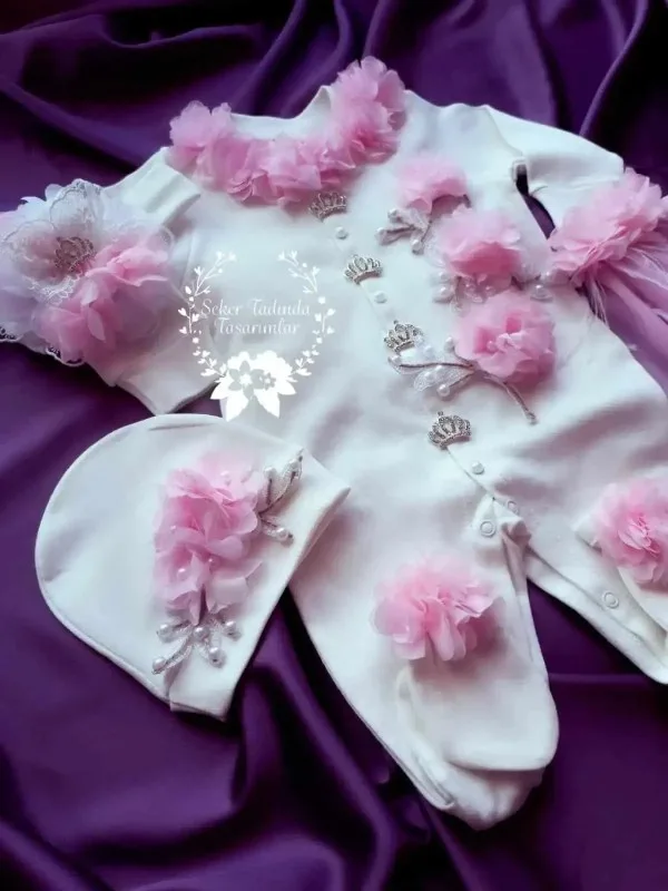 Kız Bebek Fırfırlı Tulum Seti