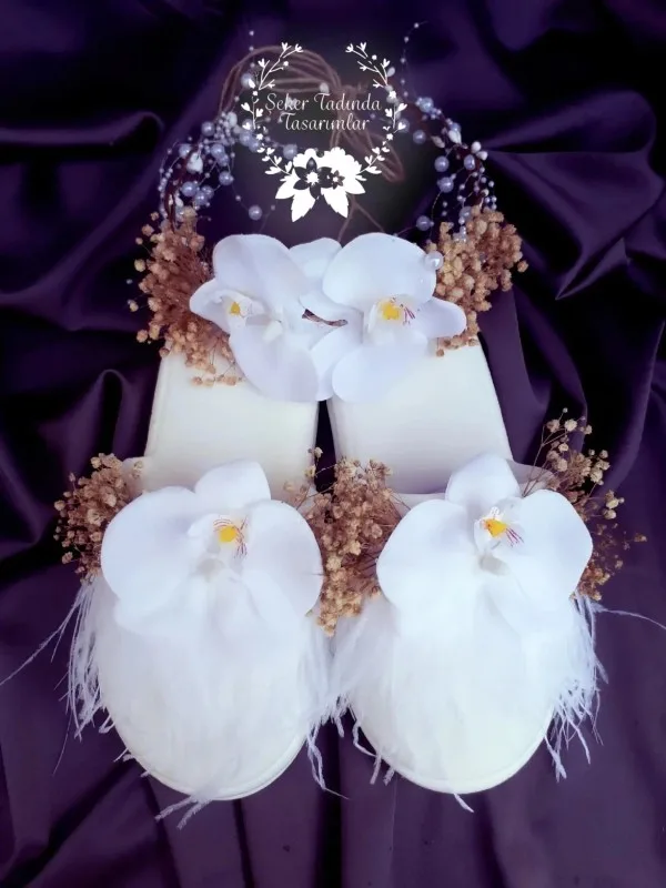 Beyaz Cipso Orkide Taç Terlik Seti