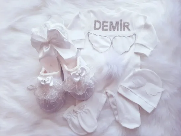 Beyaz Fiyonk Detaylı Hastane Çıkış Seti