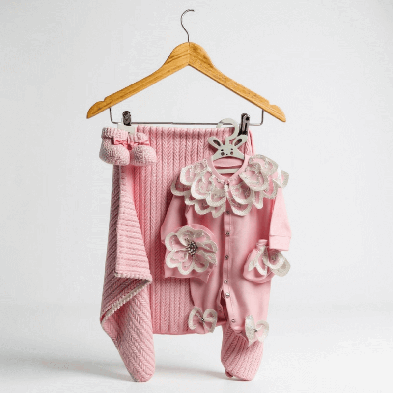 Kız Bebek Hediyelik Set 1