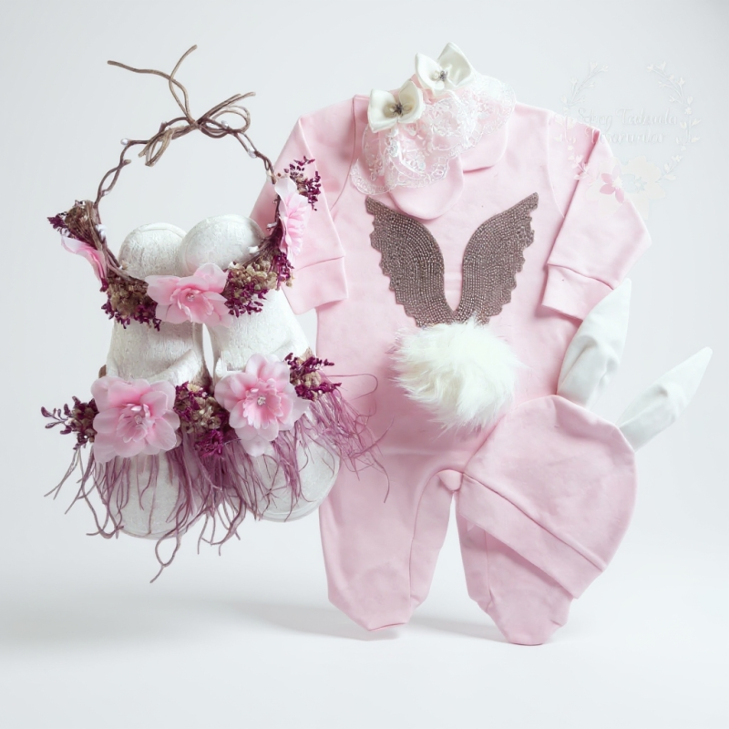 Pembe Detaylı Anne Bebek Hastane Çıkış Seti  100% Pamuk Tulumlu Şık Tasarım