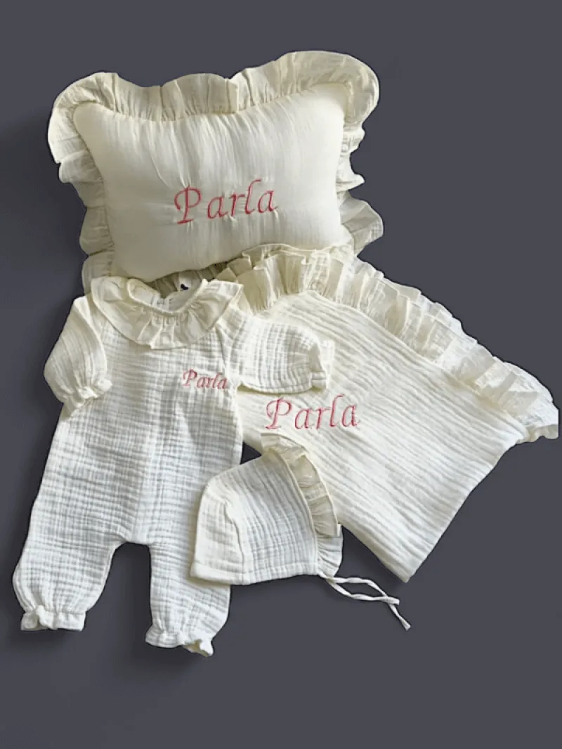 Kız Bebek Organik 4lü Nakışlı Müslin Set