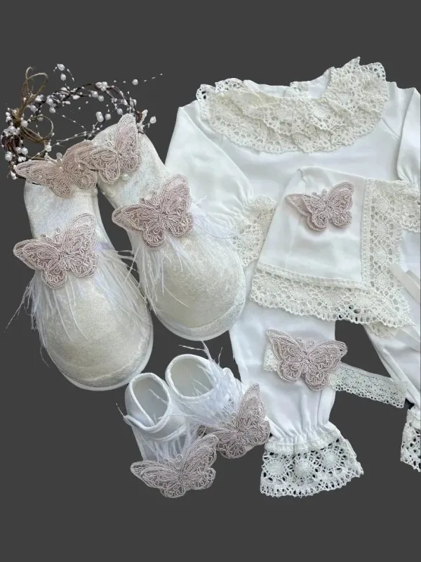 Yumuşacık Pamuklu Kelebek Detaylı Yenidoğan Anne Bebek Seti