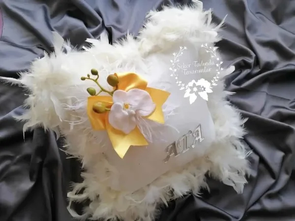 Takı Yastığı Model 27