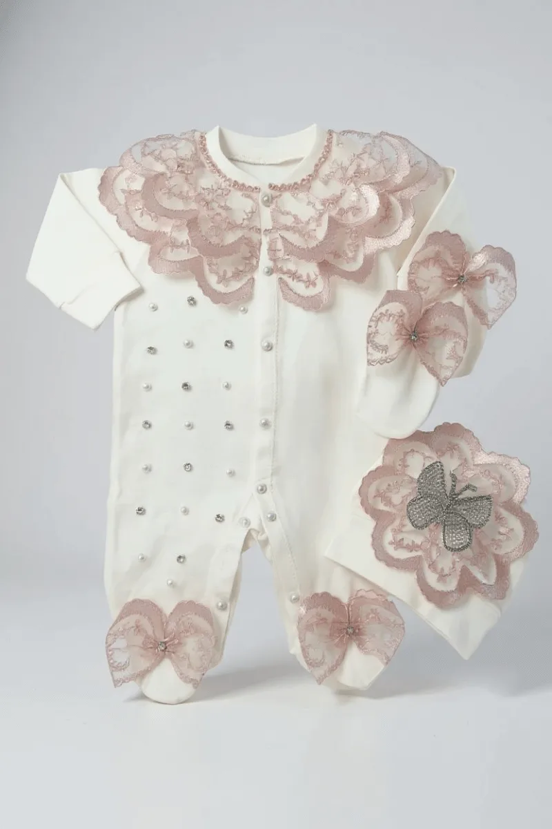 Güpür Ve İnci Detaylı Kız Bebek Tulum Seti-Pudra Detaylı