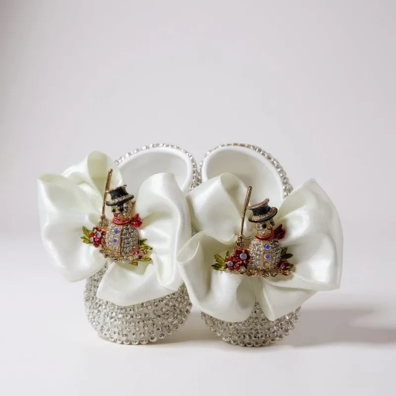 Taşlı Fiyonk Detaylı Yılbaşı Temalı Bebek Patik – Yeni Doğan Özel Tasarım