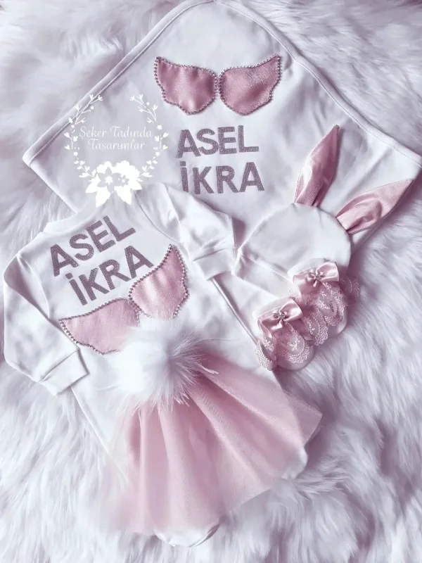 Beyaz-Pudra Battaniye- Tavşan Tulum Seti