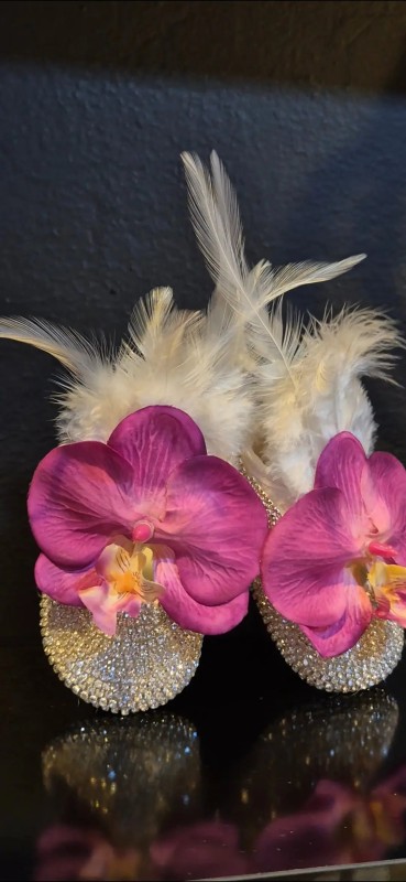 Mor Orkide Detaylı Taşlı Kız Bebek Hediyelik Ayakkabı