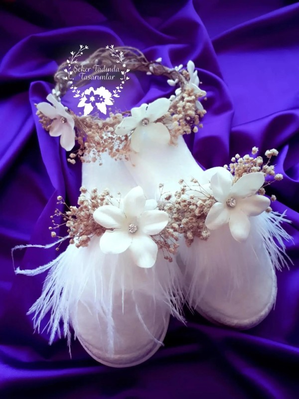 Beyaz Cipso Taç Terlik Seti – 2