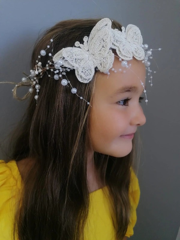 Kelebek Detaylı Tamtur Taç