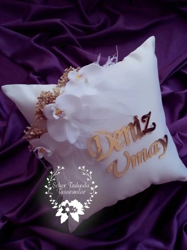 Takı Yastığı Model 24