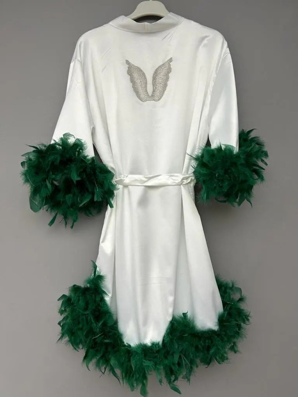 Etekleri Ve Kolları Tüylü Sabahlık-Beyaz/Yeşil