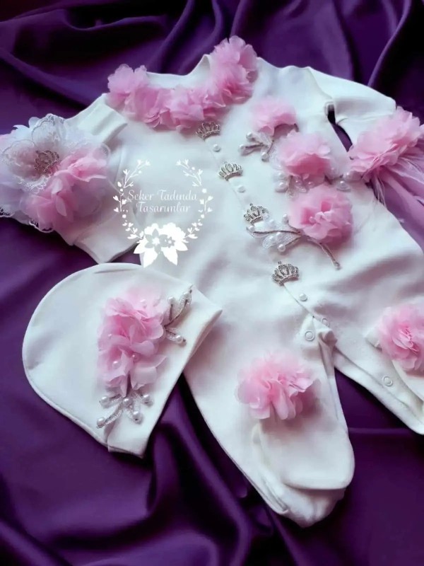 Kız Bebek Fırfırlı Tulum Seti